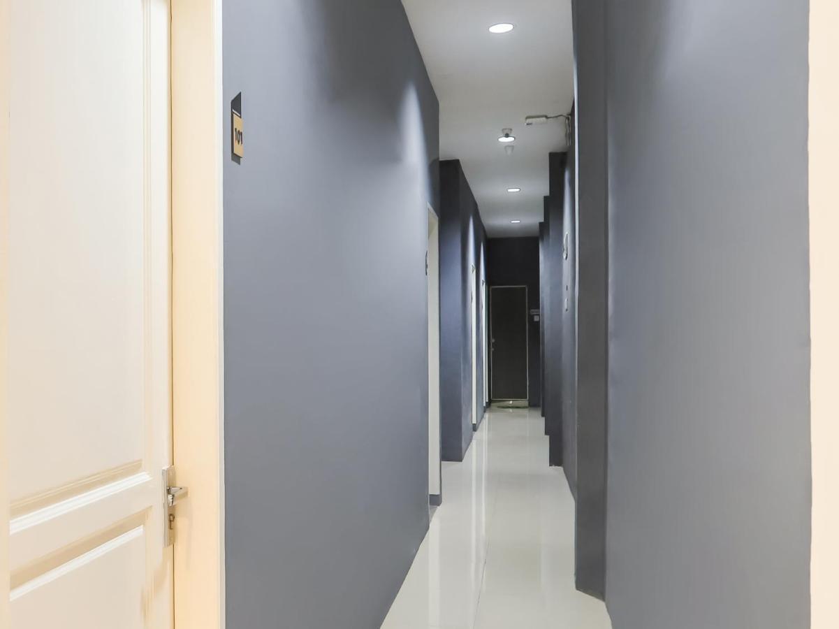 Oyo 3492 Mandala Residence Medan Ngoại thất bức ảnh